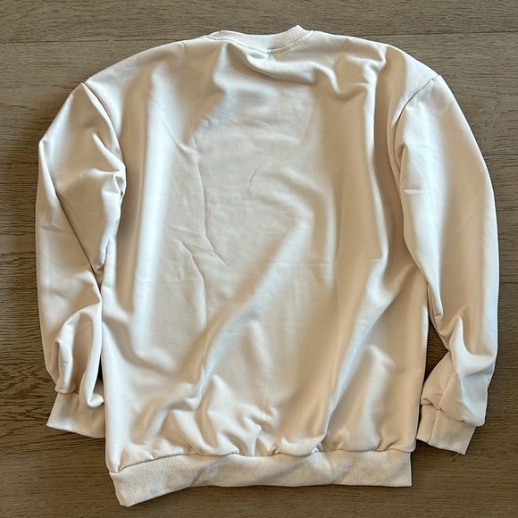 THERE IT GOES MY LAST FLYING F*CK CREW NECK OVERSIZED SWEATSHIRT - Picture 5 of 5